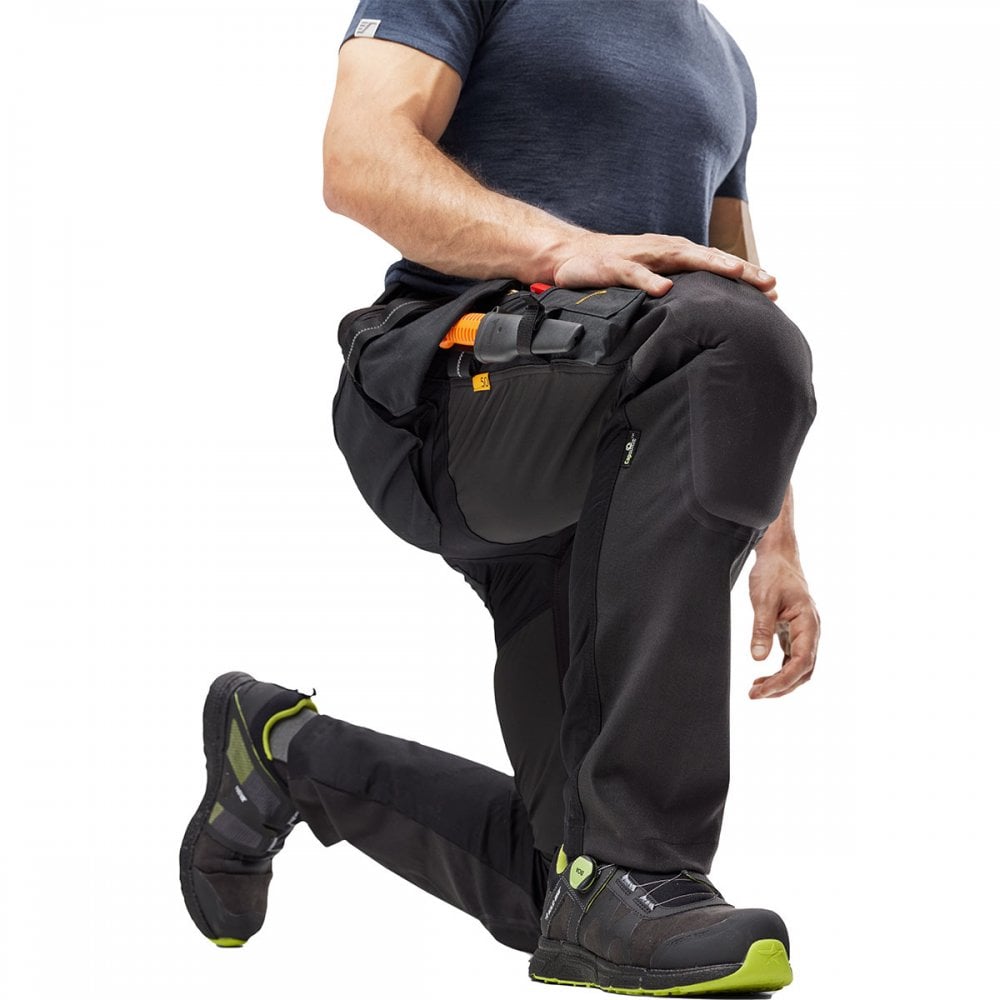 The introduction of the world's first work trouser with certified kneepads permanently welded into place