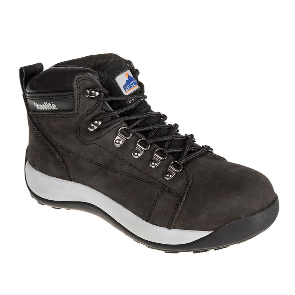 FW31 Mid-Cut Nubuck Boot SB