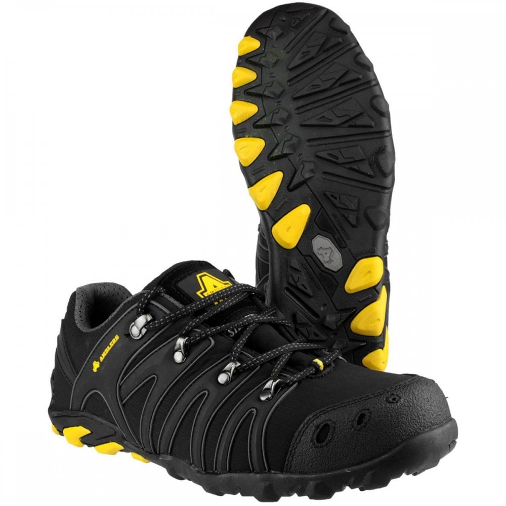 FS23 Soft Shell Trainer