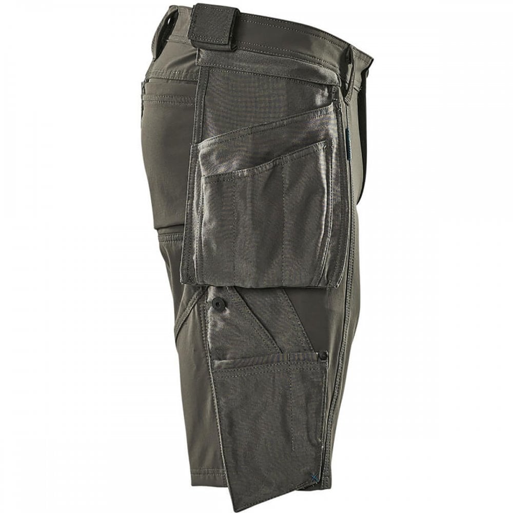17149 Advanced Shorts with holster pockets
