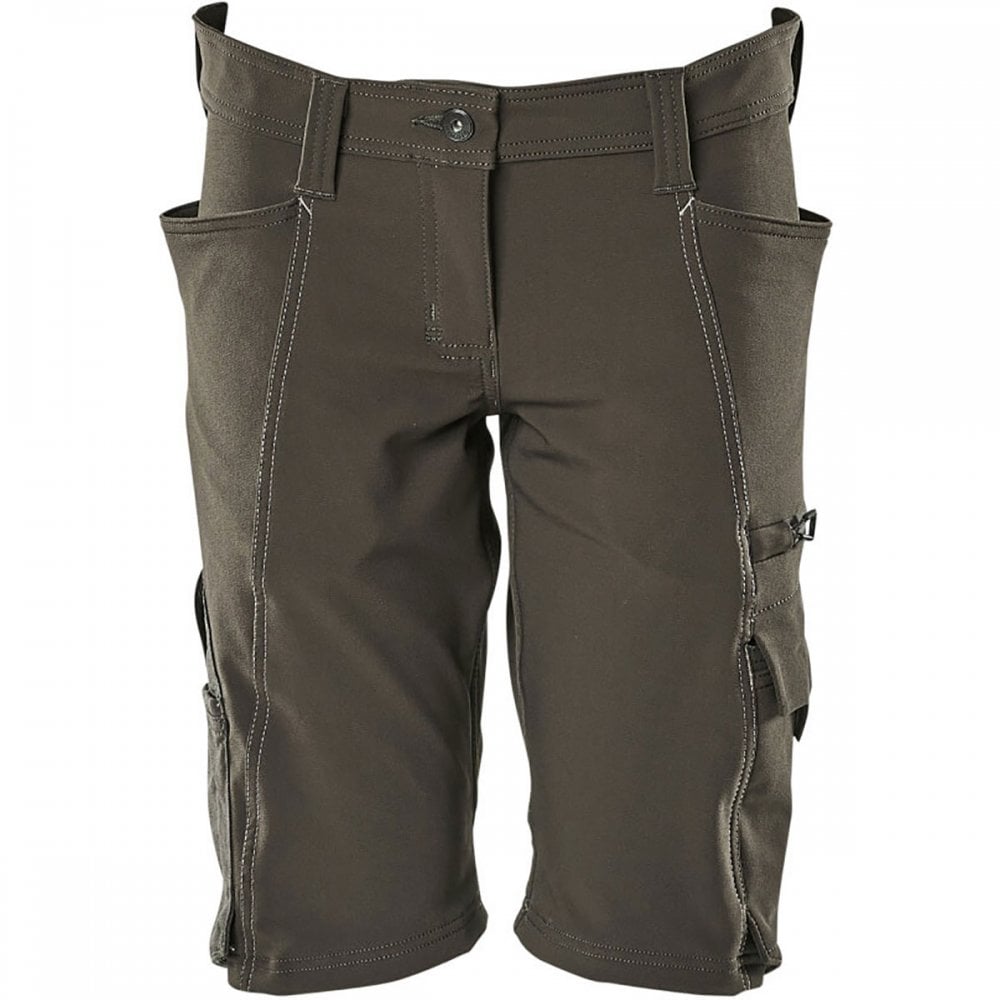 18044 Womens Accelerate Shorts