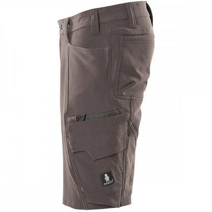 18149 Accelerate Shorts