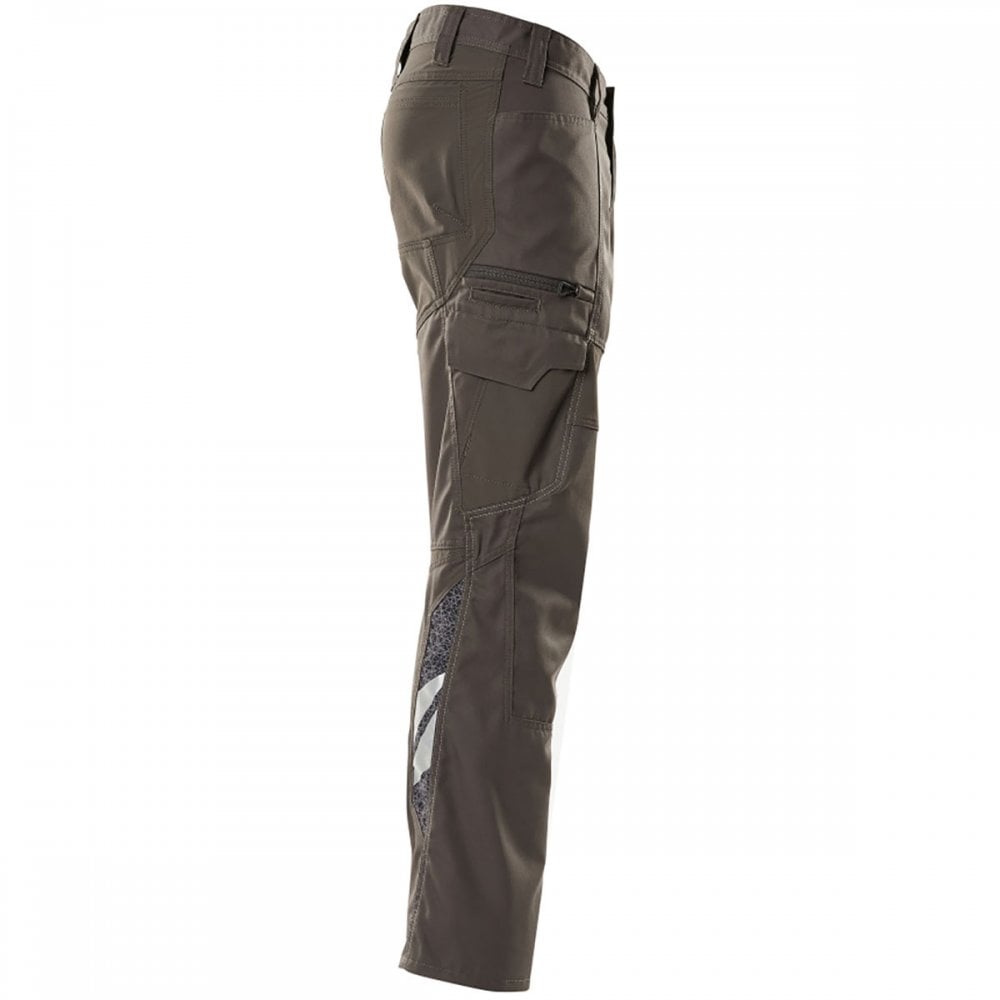 18679 Accelerate Trousers with thigh pockets