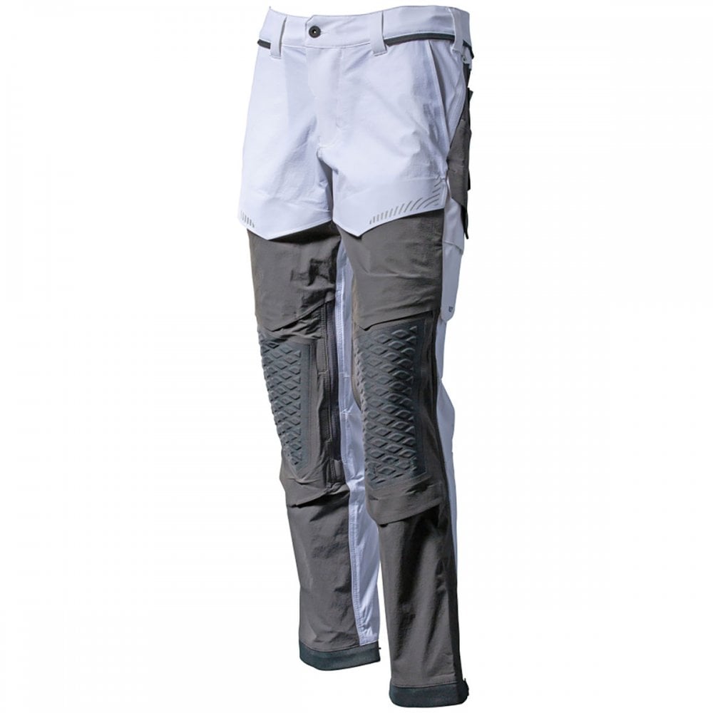 22279 Customized Trousers with kneepad pockets