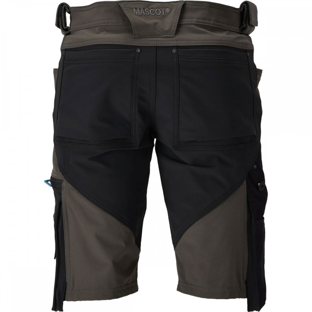 23149 Shorts