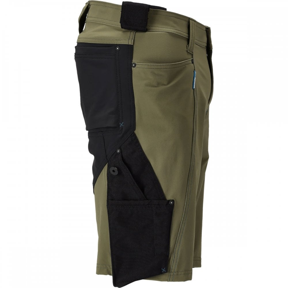23149 Shorts