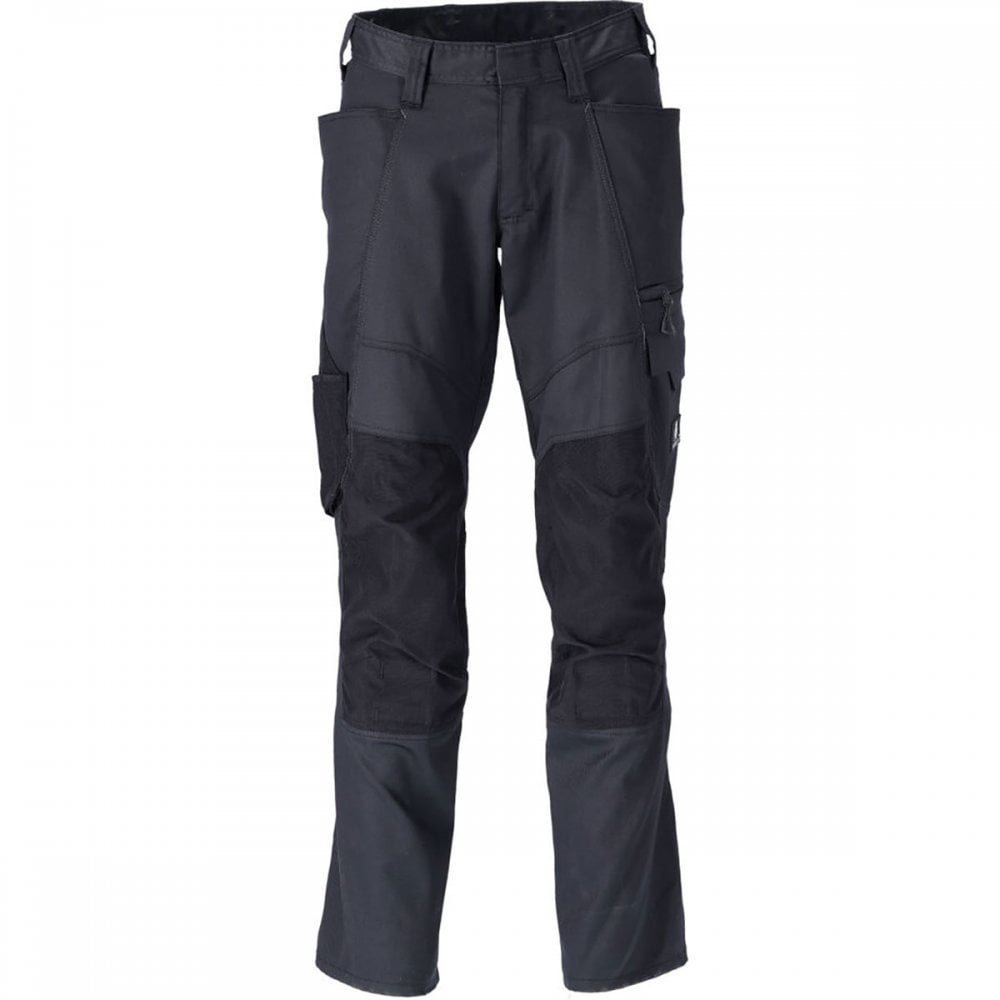 20679 Trousers with kneepad pockets