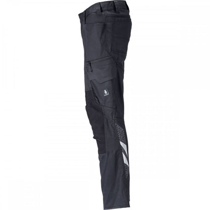 20679 Trousers with kneepad pockets