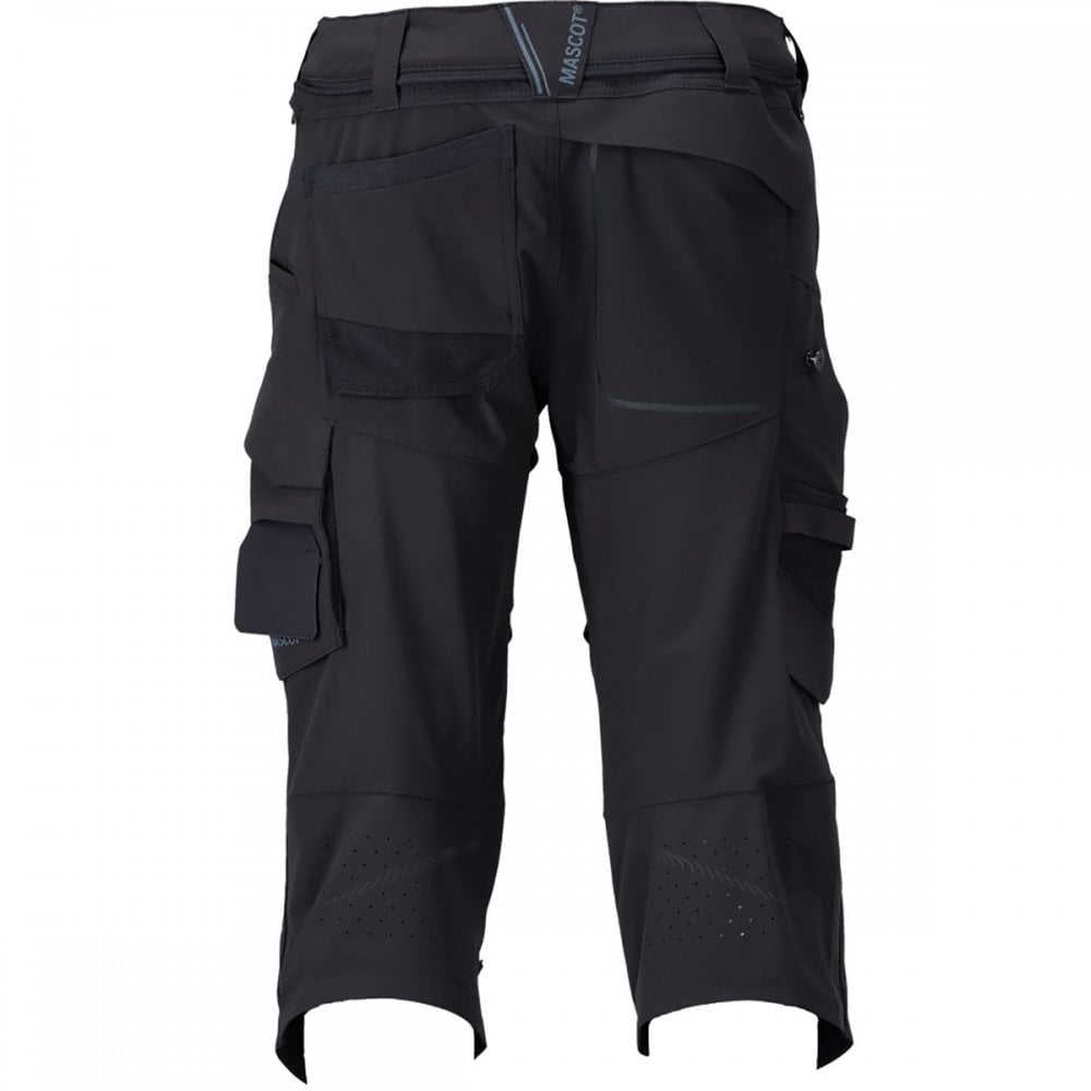 22249 Customized ¾ Length Trousers with kneepad pockets
