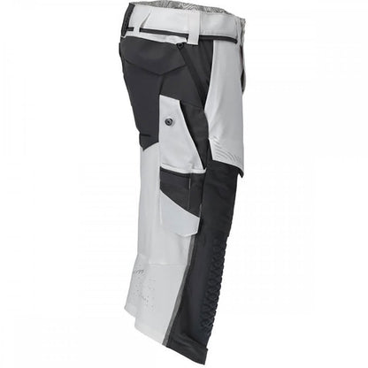22249 Customized ¾ Length Trousers with kneepad pockets