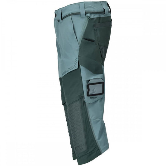 22249 Customized ¾ Length Trousers with kneepad pockets