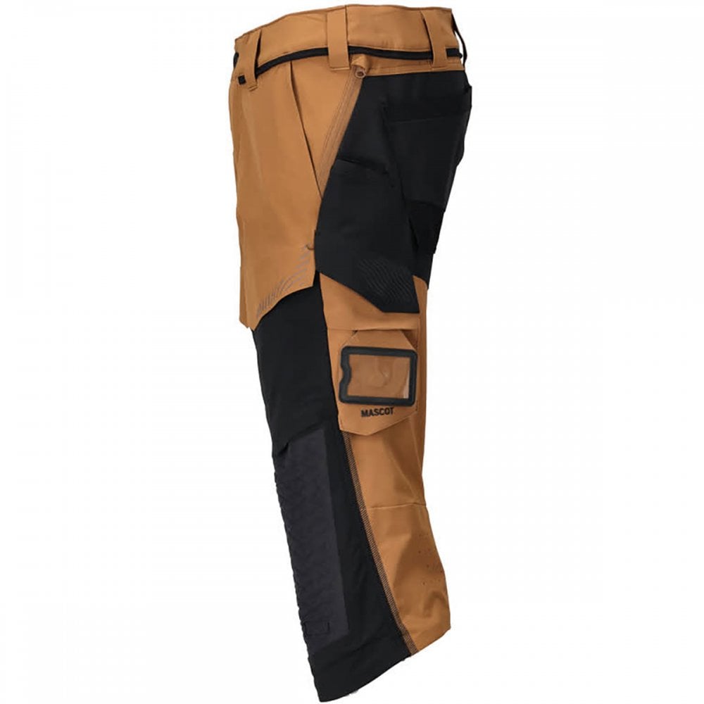 22249 Customized ¾ Length Trousers with kneepad pockets