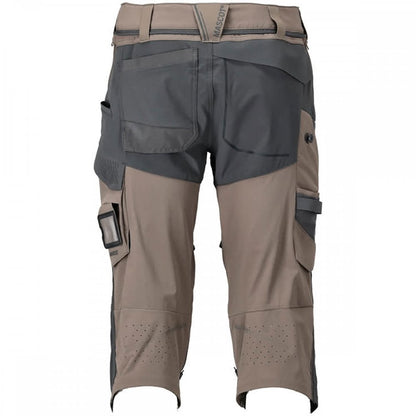 22249 Customized ¾ Length Trousers with kneepad pockets