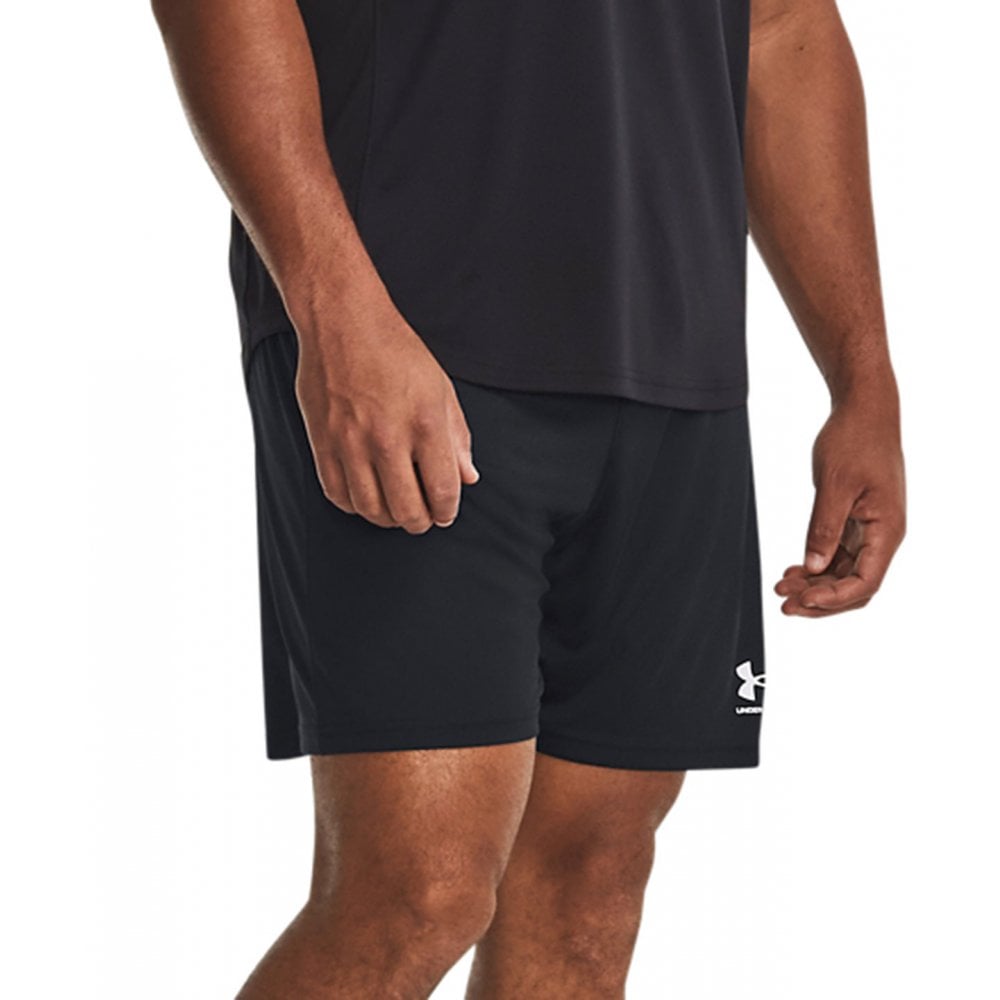 UA062 Challenger Knit Shorts