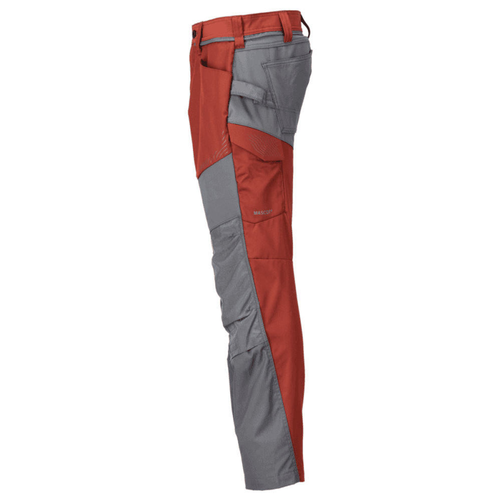 22479 Customized Trousers with kneepad pockets