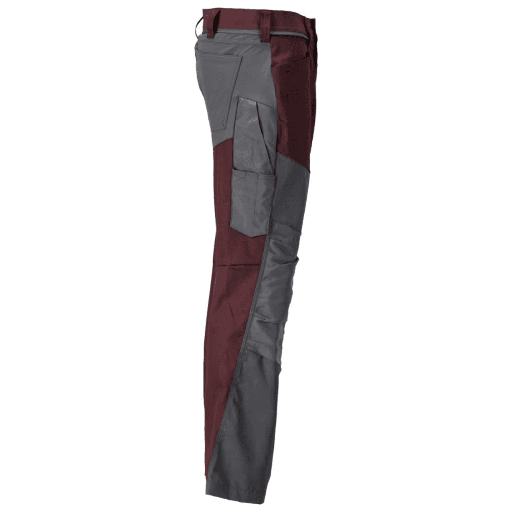 22479 Customized Trousers with kneepad pockets