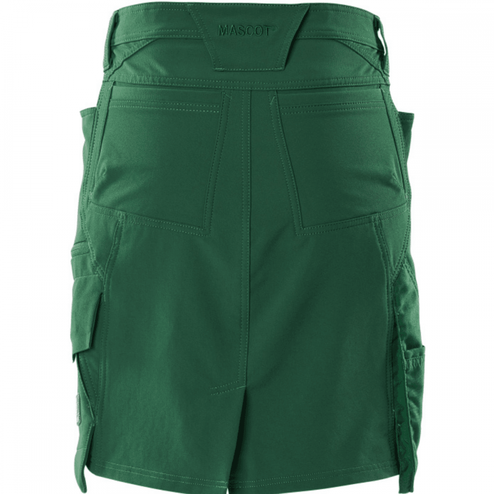18047 Accelerate Skirt