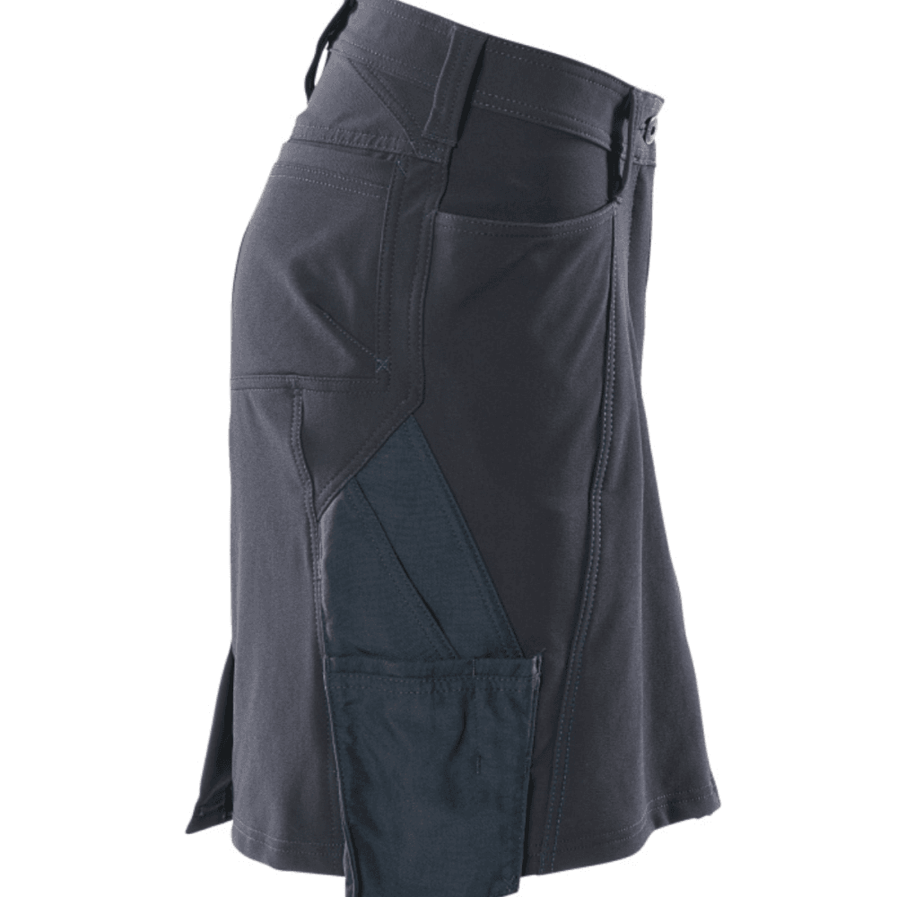 18047 Accelerate Skirt