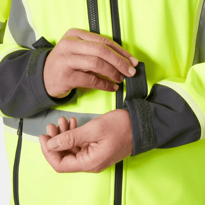 74055 UC-ME Hi Vis Softshell Jacket