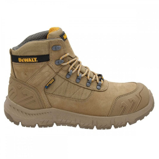 Milburn Waterproof Boot with Overnose