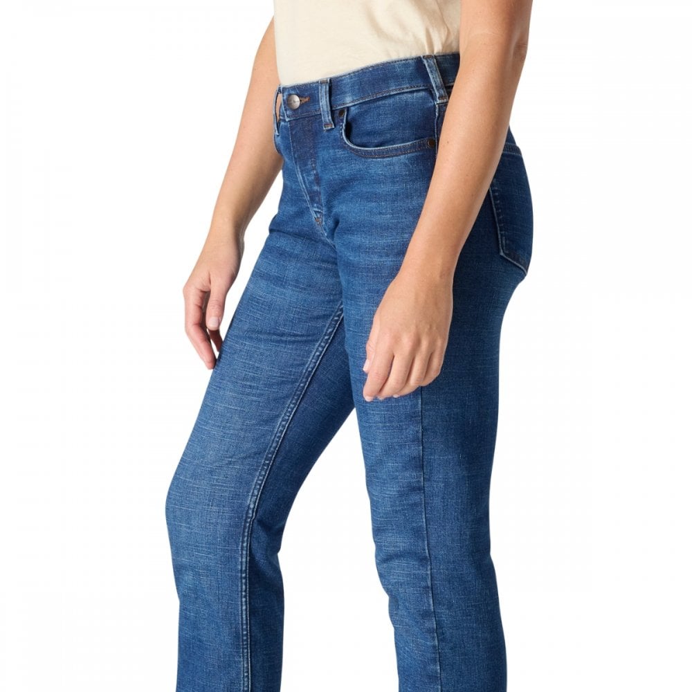 107116 The Essential Jean