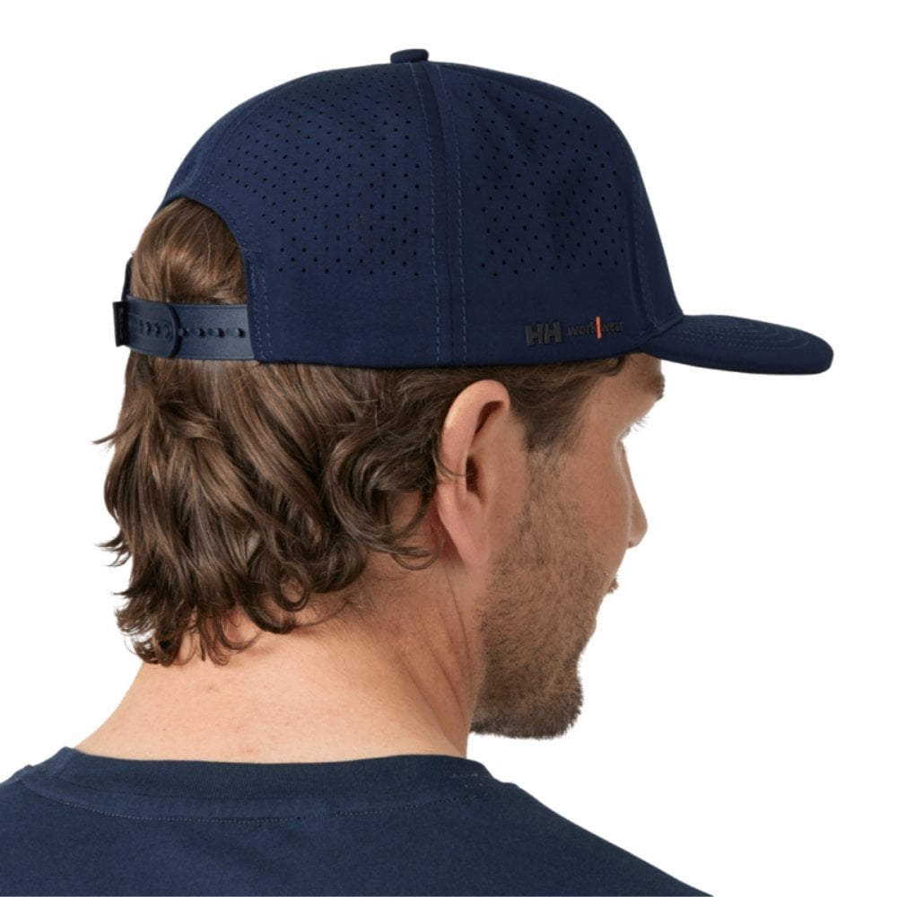 79759 Tech Performance Cap